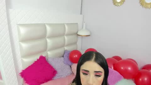 Snapshot of kaory_azumi chatting on February 13, 7:42 pm kaory_azumi online show from February 13, 7:42 pm