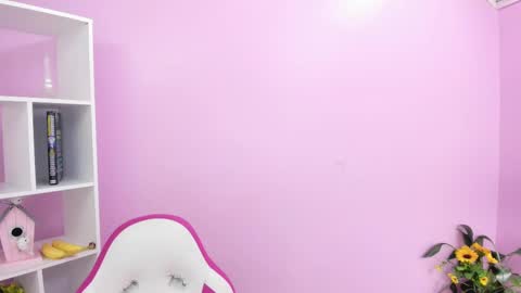 Snapshot of kaory_azumi chatting on February 25, 6:31 pm kaory_azumi online show from February 25, 6:31 pm