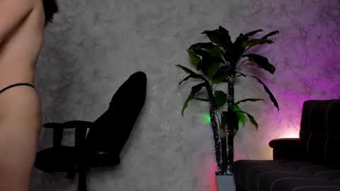 Emma online show from November 19, 3:50 am