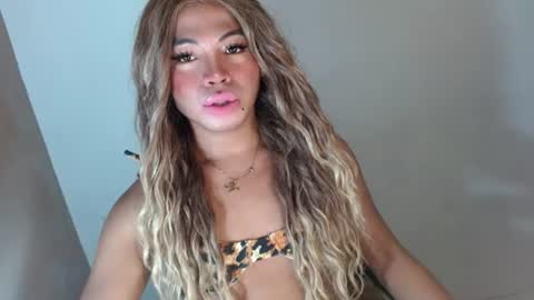 Snapshot of kapitanaxxx chatting on July 5, 2:46 pm kapitanaxxx online show from July 5, 2:46 pm
