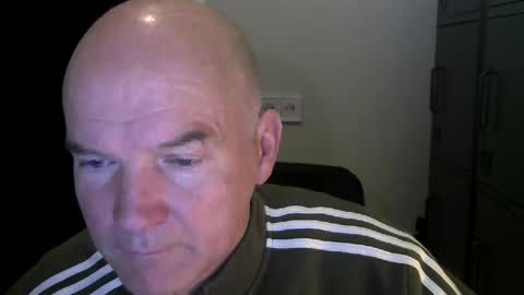 Robbie online show from December 8, 5:29 am