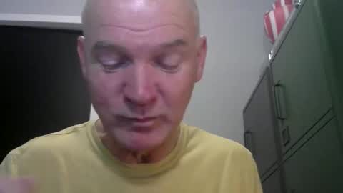 Robbie online show from November 23, 5:29 am