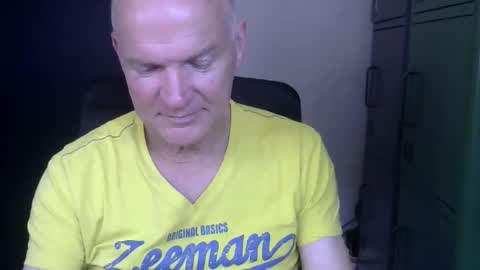 Snapshot of kapitein_rob chatting on April 23, 2:08 pm Robbie online show from April 23, 2:08 pm