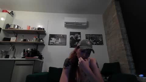 kapri_sun online show from September 14, 11:04 pm