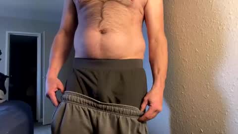 Snapshot of kaptainsmok36 chatting on December 29, 3:57 pm kaptainsmok36 online show from December 29, 3:57 pm