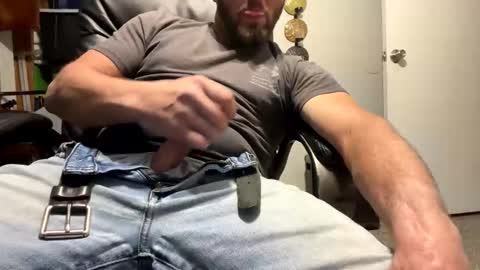 Snapshot of kaptainsmok36 chatting on November 12, 12:11 am kaptainsmok36 online show from November 12, 12:11 am