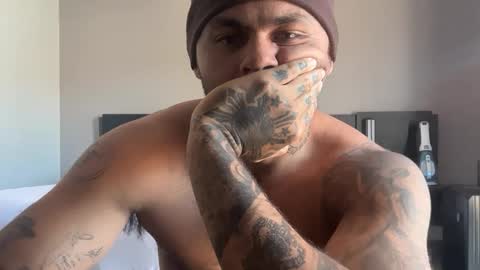 Snapshot of kaptanhook9 chatting on March 18, 9:07 pm kaptanhook9 online show from March 18, 9:07 pm