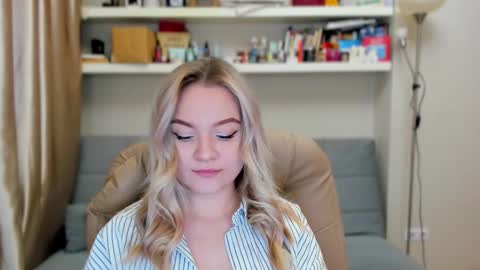 Kara. Off from 15th till 24th of December online show from November 9, 10:30 pm