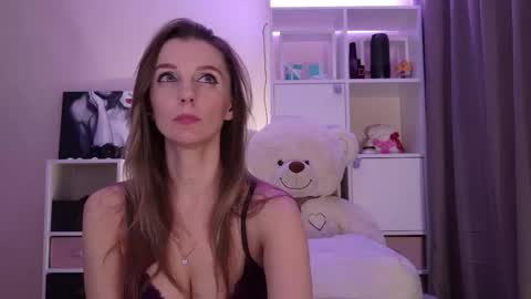 Julia online show from March 15, 10:27 pm