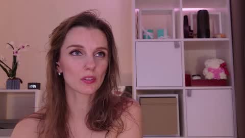 Julia online show from March 27, 7:35 pm