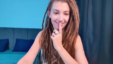 Snapshot of karatart chatting on October 14, 10:16 am Kara online show from October 14, 10:16 am