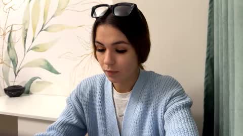 Snapshot of kareentrueax chatting on October 15, 6:19 pm kareentrueax online show from October 15, 6:19 pm