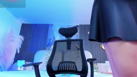 Snapshot of karelymitchel chatting on February 1, 1:53 pm Karely online show from February 1, 1:53 pm