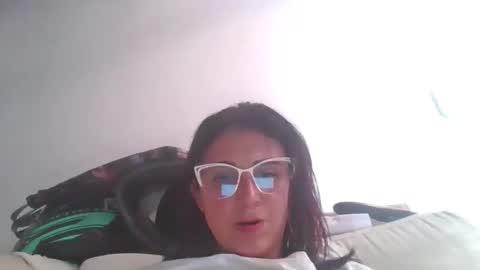 karen58526 online show from April 21, 8:01 pm