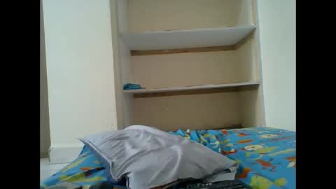 Snapshot of karenato chatting on February 6, 6:29 am karenato online show from February 6, 6:29 am