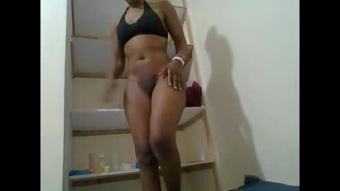 Snapshot of karenato chatting on February 7, 4:05 am karenato online show from February 7, 4:05 am