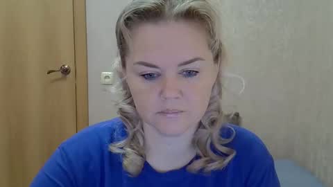 Snapshot of karennelsonx chatting on October 16, 9:10 am karennelsonx online show from October 16, 9:10 am