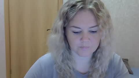 Snapshot of karennelsonx chatting on October 17, 3:36 pm karennelsonx online show from October 17, 3:36 pm