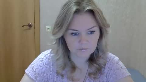 Snapshot of karennelsonx chatting on November 7, 9:31 am karennelsonx online show from November 7, 9:31 am