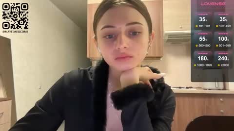 May online show from March 15, 2:01 pm