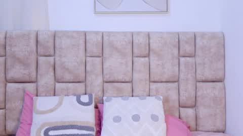 Snapshot of kariina_wong chatting on November 26, 9:27 pm kariina_wong online show from November 26, 9:27 pm