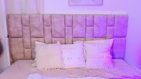 Snapshot of kariina_wong chatting on November 29, 7:50 pm kariina_wong online show from November 29, 7:50 pm