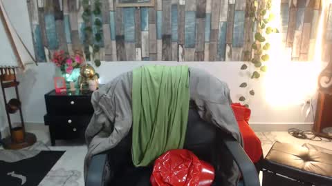 karima_sarabe online show from September 29, 9:19 pm