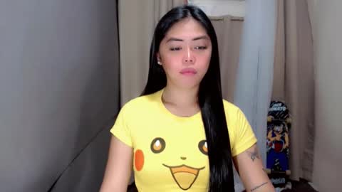 I AM BELLE online show from April 16, 5:52 am