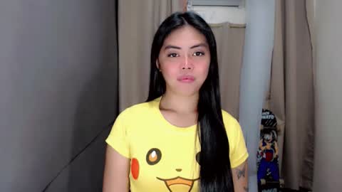 I AM BELLE online show from April 17, 7:22 am