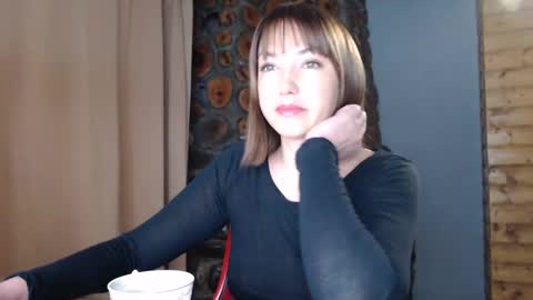 Snapshot of karina_fun chatting on February 18, 3:21 am karina online show from February 18, 3:21 am