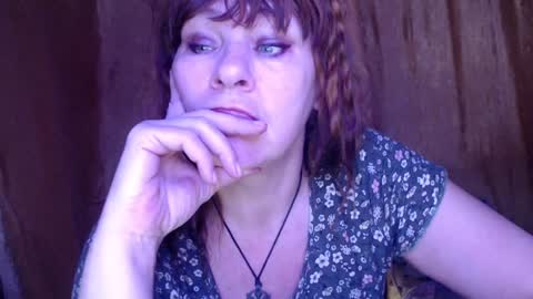 Snapshot of karina_ren chatting on December 7, 9:39 am Karina online show from December 7, 9:39 am