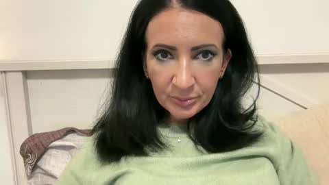 Karina online show from December 29, 1:02 am