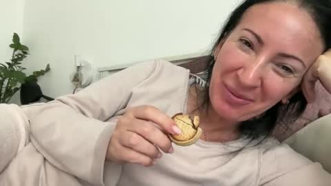 Karina online show from April 7, 9:21 am