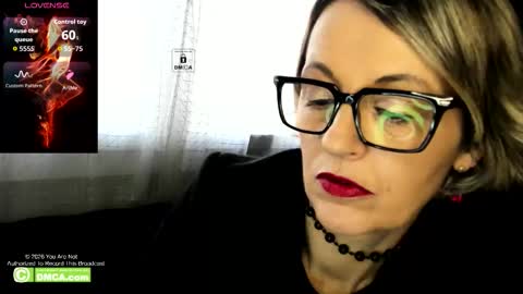 karinabrando online show from February 5, 10:20 am