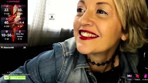 karinabrando online show from March 9, 11:03 am