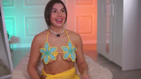 Karina online show from December 22, 9:50 am