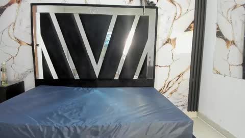 Snapshot of karinasimonz chatting on October 15, 10:54 pm KarinaSimonz online show from October 15, 10:54 pm