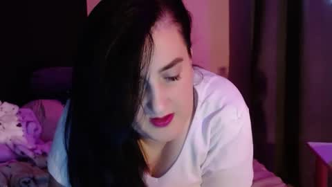 Snapshot of karinkabrunetka2 chatting on February 19, 10:34 am karinkabrunetka2 online show from February 19, 10:34 am
