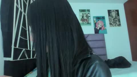 KARINNA  RAVEN online show from January 8, 11:29 pm