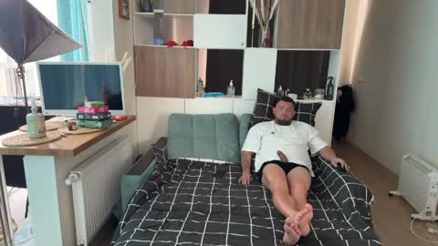 karl_and_klara online show from May 31, 12:01 pm