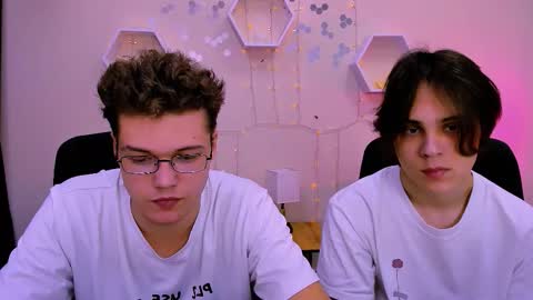 Karl online show from November 9, 9:51 am