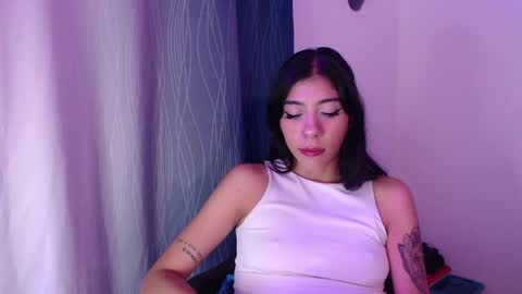 Snapshot of karla0524 chatting on May 22, 2:40 am KARLA online show from May 22, 2:40 am