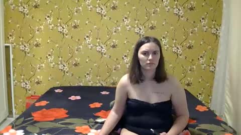 Snapshot of karla318103 chatting on January 31, 7:56 pm Karla online show from January 31, 7:56 pm