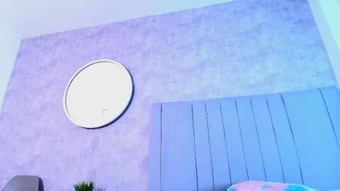 Snapshot of karla__ruiz chatting on October 23, 1:49 am Karla online show from October 23, 1:49 am