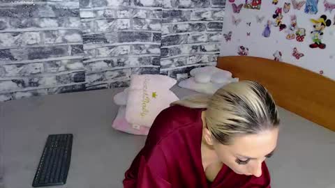 Snapshot of karla_anna chatting on September 17, 5:03 pm Andreea Fun it s my name online show from September 17, 5:03 pm
