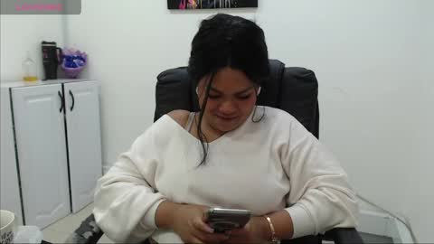 Snapshot of karla_cg chatting on June 1, 5:58 pm karla_cg online show from June 1, 5:58 pm
