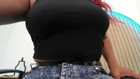 Karla Gonzaless online show from February 19, 7:54 pm