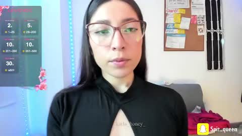 Snapshot of karla_honey_ chatting on June 9, 1:45 pm Karla online show from June 9, 1:45 pm