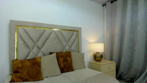 Snapshot of karla_queen7 chatting on April 13, 11:16 am karla_queen7 online show from April 13, 11:16 am