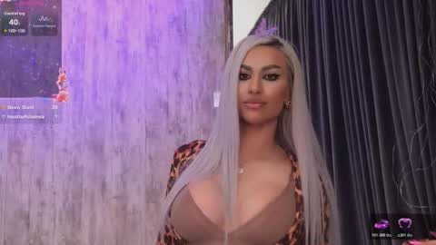 Snapshot of karlabart chatting on February 7, 8:12 pm KarlaBart online show from February 7, 8:12 pm